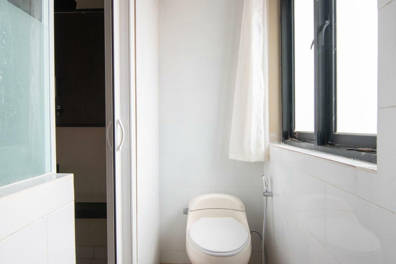Reddoorz Plus Near Hayam Wuruk 2 Джакарта Экстерьер фото